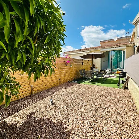 Casa Tania Apartment *